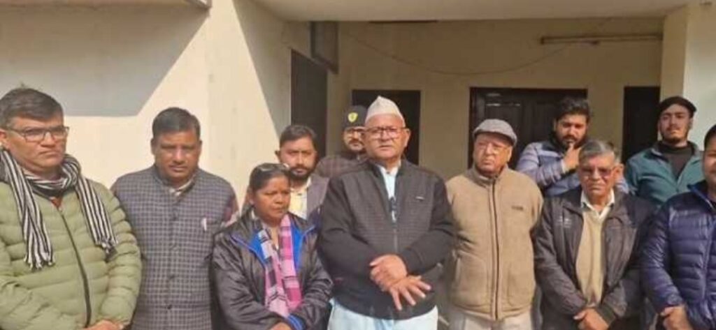 दिल्ली की लीडरशिप के द्वारा उत्तराखंड में पार्टी को खत्म करने का काम कर रही
