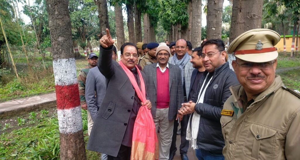 दिल्ली से नैनीताल जाने वाले पर्यटकों के लिए ऐसा स्थान कही नही  , अजय भट्ट