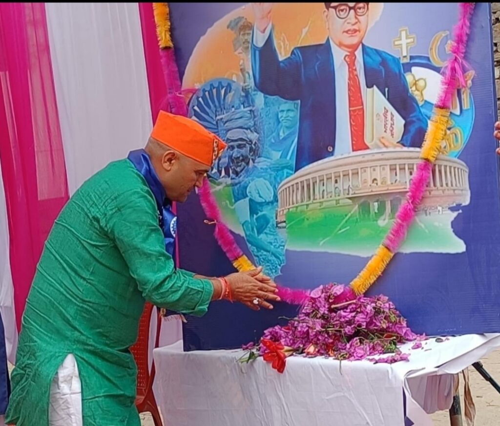 विधायक कैड़ा ने अम्बेडकर जयंती पर उनके चित्र पर पुष्प अर्पित कर दी श्रधांजलि