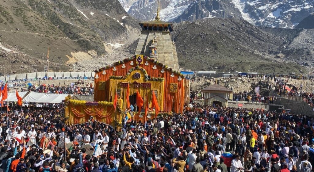 केदारनाथ, गंगोत्री व यमुनोत्री धाम के कपाट खुलने के साथ ही चारधाम यात्रा शुरु